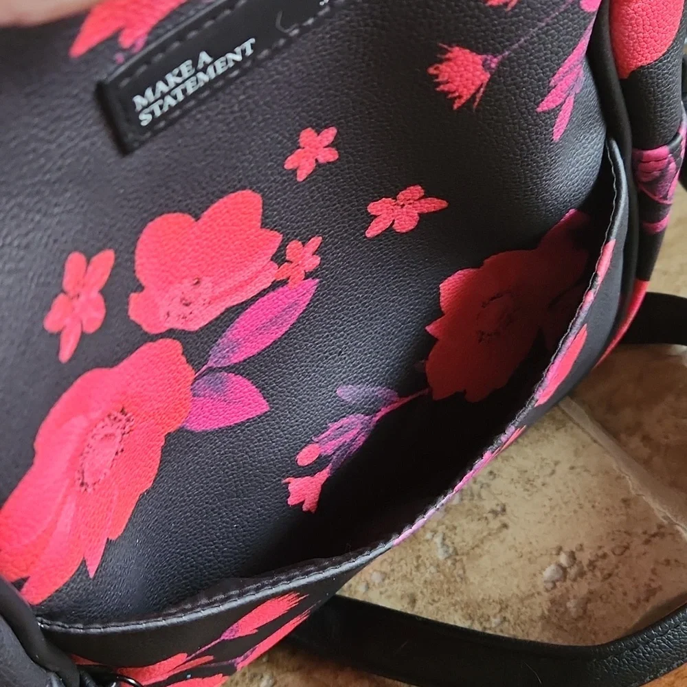 Justice small black and red floral backpack - Picture 7 of 7